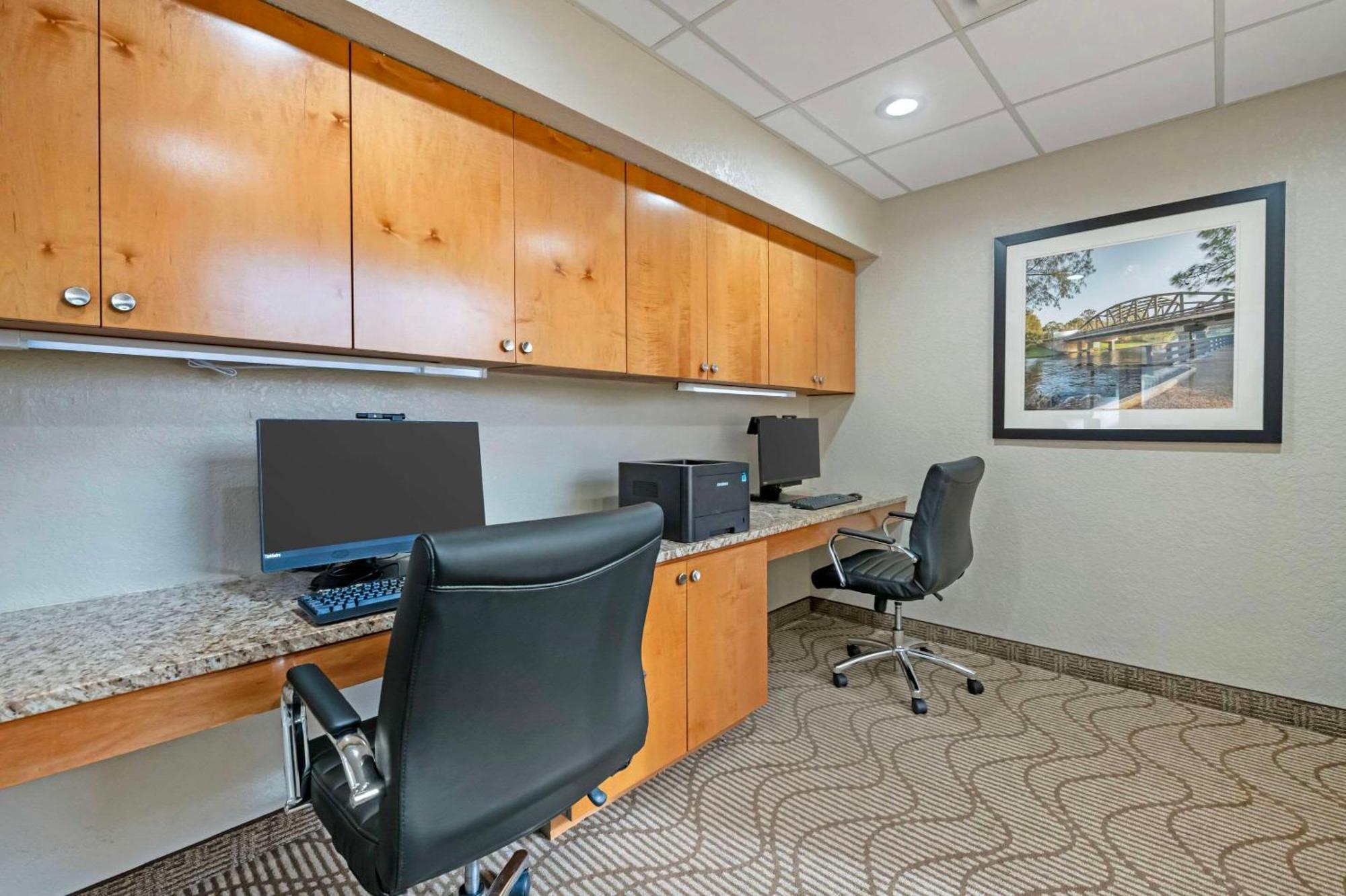 Comfort Suites Downtown Orlando Exterior foto